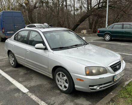 Сірий Хендай Елантра, об'ємом двигуна 2 л та пробігом 280 тис. км за 2500 $, фото 1 на Automoto.ua