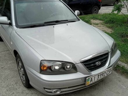 Хендай Елантра 2004 у Борисполе на Automoto.ua Сірий Хендай Елантра, об'ємом двигуна 2 л та пробігом 153 тис. км за 1900 $, фото 1 на Automoto.ua