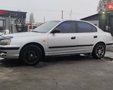 Серый Хендай Элантра, объемом двигателя 1.98 л и пробегом 317 тыс. км за 3300 $, фото 1 на Automoto.ua