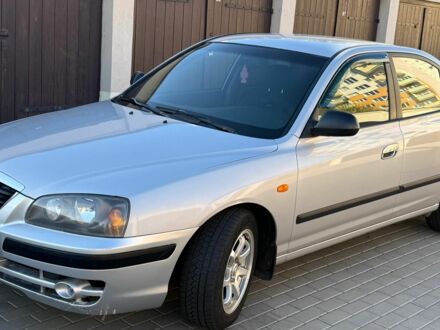Хендай Елантра 2005 у Херсоні на Automoto.ua Сірий Хендай Елантра, об'ємом двигуна 1.6 л та пробігом 295 тис. км за 3300 $, фото 1 на Automoto.ua