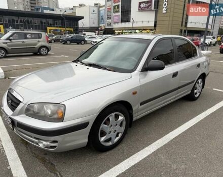 Сірий Хендай Елантра, об'ємом двигуна 1.6 л та пробігом 150 тис. км за 3800 $, фото 1 на Automoto.ua