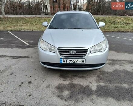 Серый Хендай Элантра, объемом двигателя 1.59 л и пробегом 250 тыс. км за 5900 $, фото 1 на Automoto.ua
