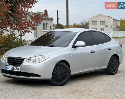 Сірий Хендай Елантра, об'ємом двигуна 1.6 л та пробігом 287 тис. км за 4600 $, фото 1 на Automoto.ua