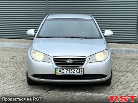 Хендай Елантра 2008 у Дніпро (Дніпропетровську) на Automoto.ua Сірий Хендай Елантра, об'ємом двигуна 1.6 л та пробігом 160 тис. км за 5900 $, фото 1 на Automoto.ua