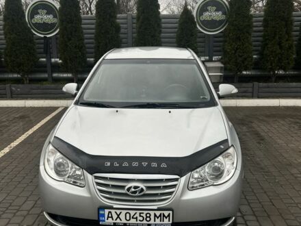 Серый Хендай Элантра, объемом двигателя 1.6 л и пробегом 178 тыс. км за 6700 $, фото 1 на Automoto.ua