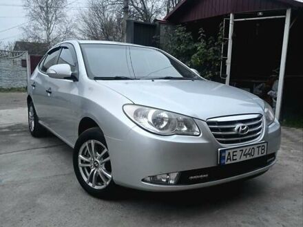 Серый Хендай Элантра, объемом двигателя 1.59 л и пробегом 149 тыс. км за 7300 $, фото 1 на Automoto.ua