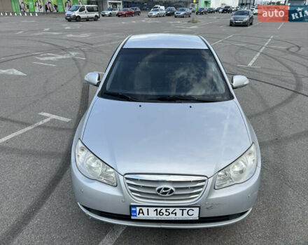 Сірий Хендай Елантра, об'ємом двигуна 1.59 л та пробігом 239 тис. км за 5900 $, фото 1 на Automoto.ua