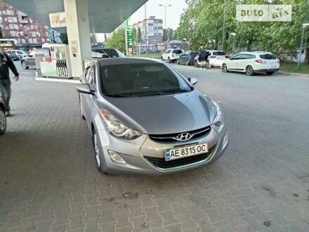 Хендай Елантра 2011 у Чернівцях на Automoto.ua Сірий Хендай Елантра, об'ємом двигуна 1.8 л та пробігом 233 тис. км за 9000 $, фото 1 на Automoto.ua