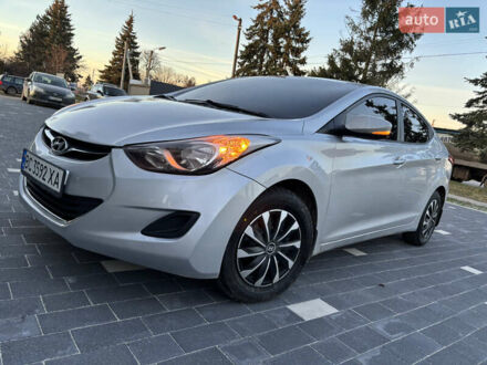 Сірий Хендай Елантра, об'ємом двигуна 1.59 л та пробігом 231 тис. км за 8700 $, фото 1 на Automoto.ua