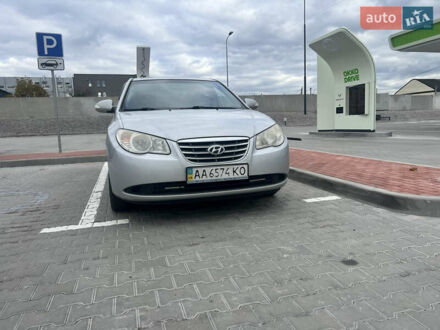 Серый Хендай Элантра, объемом двигателя 1.59 л и пробегом 212 тыс. км за 6300 $, фото 1 на Automoto.ua