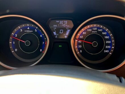 Хендай Елантра 2011 у Харкові на Automoto.ua Сірий Хендай Елантра, об'ємом двигуна 1.8 л та пробігом 111 тис. км за 6800 $, фото 1 на Automoto.ua