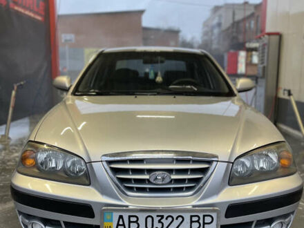 Серый Хендай Элантра, объемом двигателя 1.6 л и пробегом 220 тыс. км за 4550 $, фото 1 на Automoto.ua