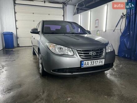 Серый Хендай Элантра, объемом двигателя 1.98 л и пробегом 185 тыс. км за 6100 $, фото 1 на Automoto.ua