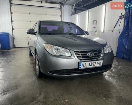 Серый Хендай Элантра, объемом двигателя 1.98 л и пробегом 185 тыс. км за 6100 $, фото 1 на Automoto.ua