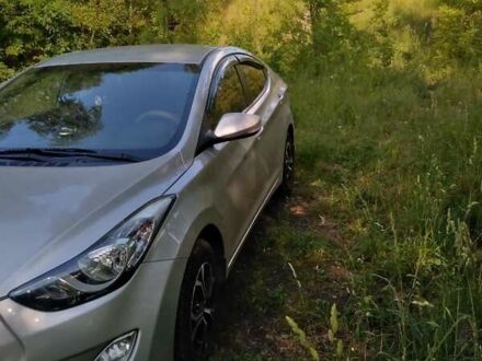 Серый Хендай Элантра, объемом двигателя 1.6 л и пробегом 197 тыс. км за 8500 $, фото 1 на Automoto.ua