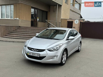 Сірий Хендай Елантра, об'ємом двигуна 1.59 л та пробігом 87 тис. км за 9800 $, фото 1 на Automoto.ua
