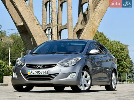 Хендай Елантра 2012 у Дніпро (Дніпропетровську) на Automoto.ua Сірий Хендай Елантра, об'ємом двигуна 1.8 л та пробігом 147 тис. км за 11800 $, фото 1 на Automoto.ua