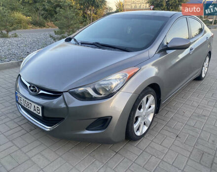 Серый Хендай Элантра, объемом двигателя 1.8 л и пробегом 251 тыс. км за 5800 $, фото 1 на Automoto.ua