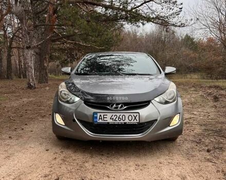 Серый Хендай Элантра, объемом двигателя 1.59 л и пробегом 170 тыс. км за 8400 $, фото 1 на Automoto.ua