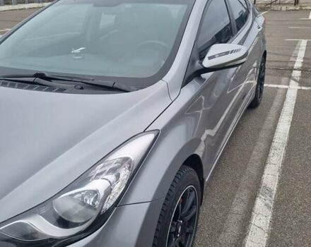 Серый Хендай Элантра, объемом двигателя 1.8 л и пробегом 271 тыс. км за 7800 $, фото 1 на Automoto.ua