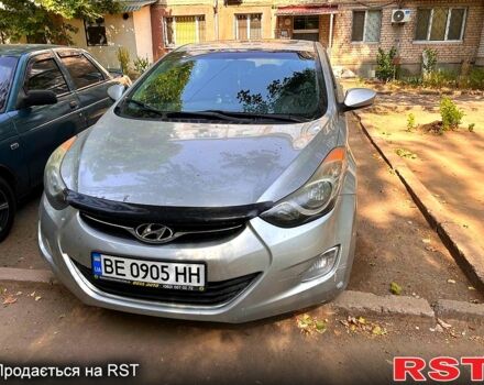 Сірий Хендай Елантра, об'ємом двигуна 1.8 л та пробігом 276 тис. км за 8000 $, фото 1 на Automoto.ua