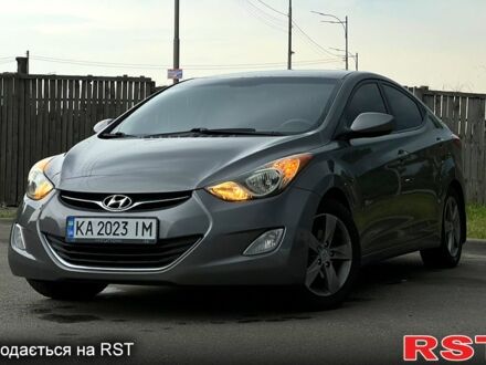 Серый Хендай Элантра, объемом двигателя 1.8 л и пробегом 240 тыс. км за 10000 $, фото 1 на Automoto.ua