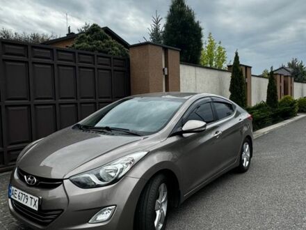 Сірий Хендай Елантра, об'ємом двигуна 1.8 л та пробігом 130 тис. км за 9900 $, фото 1 на Automoto.ua
