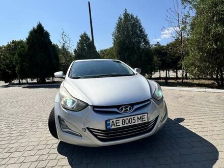 Хендай Елантра 2014 у Дніпро (Дніпропетровську) на Automoto.ua Сірий Хендай Елантра, об'ємом двигуна 1.8 л та пробігом 137 тис. км за 8000 $, фото 1 на Automoto.ua