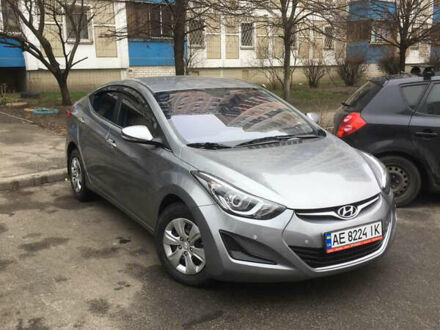 Сірий Хендай Елантра, об'ємом двигуна 1.59 л та пробігом 115 тис. км за 13000 $, фото 1 на Automoto.ua