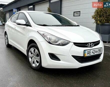 Серый Хендай Элантра, объемом двигателя 1.6 л и пробегом 98 тыс. км за 8900 $, фото 1 на Automoto.ua