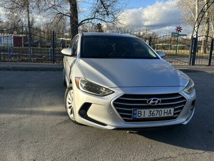 Сірий Хендай Елантра, об'ємом двигуна 2 л та пробігом 186 тис. км за 10500 $, фото 1 на Automoto.ua