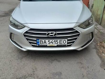 Серый Хендай Элантра, объемом двигателя 2 л и пробегом 95 тыс. км за 12500 $, фото 1 на Automoto.ua