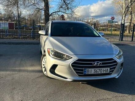 Серый Хендай Элантра, объемом двигателя 2 л и пробегом 185 тыс. км за 10500 $, фото 1 на Automoto.ua