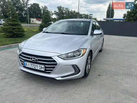 Хендай Элантра 2016 в Киеве на Automoto.ua Серый Хендай Элантра, объемом двигателя 2 л и пробегом 180 тыс. км за 11800 $, фото 1 на Automoto.ua