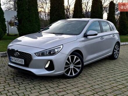 Серый Хендай Элантра, объемом двигателя 2 л и пробегом 86 тыс. км за 9999 $, фото 1 на Automoto.ua