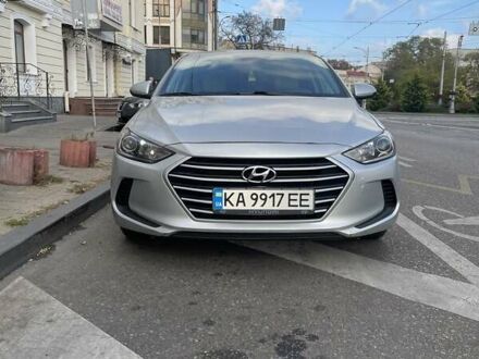 Хендай Елантра 2017 у Одесі на Automoto.ua Сірий Хендай Елантра, об'ємом двигуна 2 л та пробігом 107 тис. км за 11000 $, фото 1 на Automoto.ua