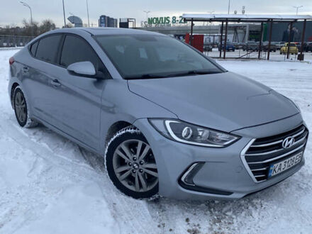 Сірий Хендай Елантра, об'ємом двигуна 2 л та пробігом 163 тис. км за 11900 $, фото 1 на Automoto.ua