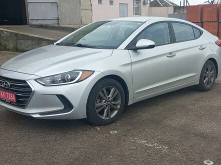 Серый Хендай Элантра, объемом двигателя 2 л и пробегом 177 тыс. км за 10500 $, фото 1 на Automoto.ua