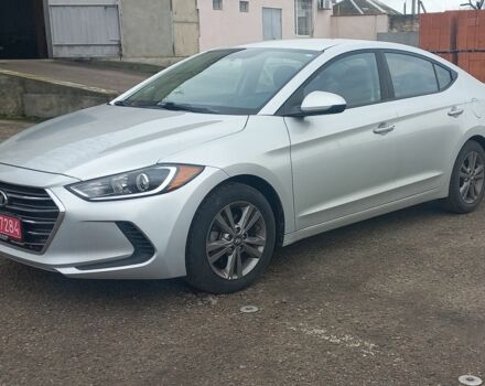 Серый Хендай Элантра, объемом двигателя 2 л и пробегом 177 тыс. км за 10500 $, фото 1 на Automoto.ua