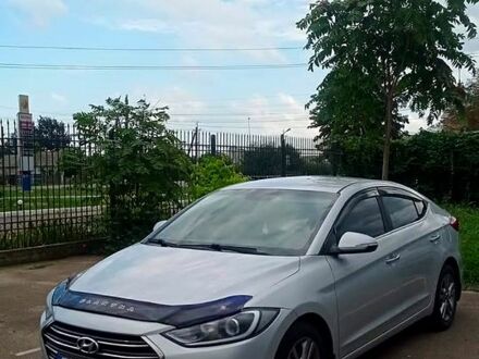 Хендай Элантра 2018 в Килие на Automoto.ua Серый Хендай Элантра, объемом двигателя 1.6 л и пробегом 76 тыс. км за 10500 $, фото 1 на Automoto.ua