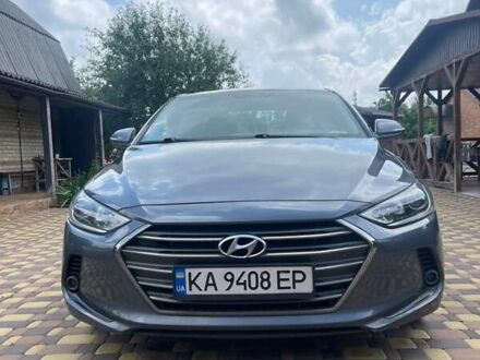 Серый Хендай Элантра, объемом двигателя 1.59 л и пробегом 173 тыс. км за 12000 $, фото 1 на Automoto.ua