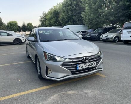 Хендай Элантра 2018 в Софіївська Борщагівка на Automoto.ua Серый Хендай Элантра, объемом двигателя 2 л и пробегом 96 тыс. км за 12399 $, фото 1 на Automoto.ua