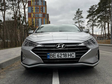 Хендай Элантра 2018 в Житомире на Automoto.ua Серый Хендай Элантра, объемом двигателя 2 л и пробегом 74 тыс. км за 14100 $, фото 1 на Automoto.ua