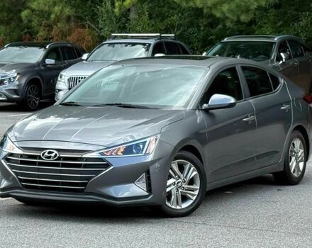 Хендай Элантра 2019 в Киеве на Automoto.ua Серый Хендай Элантра, объемом двигателя 2 л и пробегом 33 тыс. км за 5200 $, фото 1 на Automoto.ua