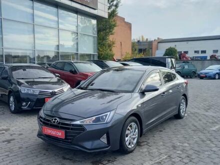 Хендай Элантра 2019 в Полтаве на Automoto.ua Серый Хендай Элантра, объемом двигателя 1.59 л и пробегом 108 тыс. км за 14900 $, фото 1 на Automoto.ua