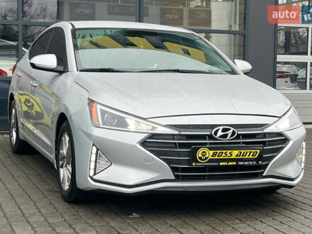 Серый Хендай Элантра, объемом двигателя 2 л и пробегом 62 тыс. км за 14800 $, фото 1 на Automoto.ua