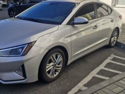 Серый Хендай Элантра, объемом двигателя 2 л и пробегом 90 тыс. км за 15000 $, фото 1 на Automoto.ua