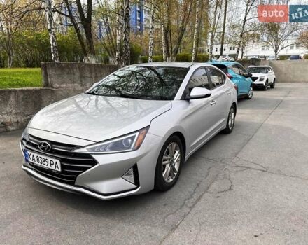 Серый Хендай Элантра, объемом двигателя 2 л и пробегом 132 тыс. км за 12700 $, фото 1 на Automoto.ua