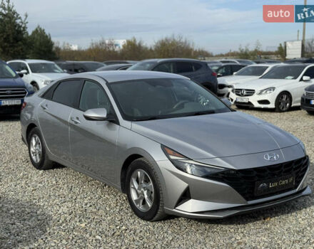 Серый Хендай Элантра, объемом двигателя 2 л и пробегом 113 тыс. км за 15000 $, фото 1 на Automoto.ua