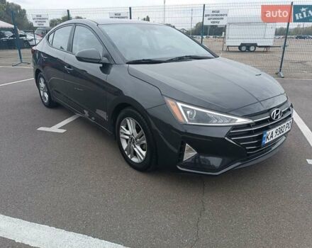 Серый Хендай Элантра, объемом двигателя 2 л и пробегом 123 тыс. км за 12900 $, фото 1 на Automoto.ua
